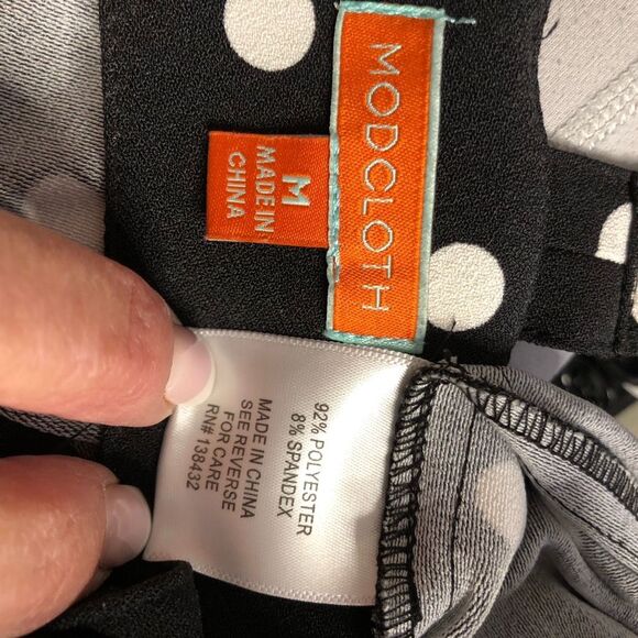 Modcloth Womens Polka Dot Adjustable Strap Mini Skirrtall Black & White Medium - Picture 5 of 5